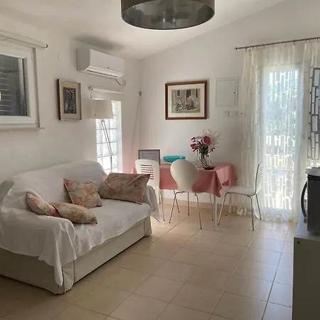 In 70m From The Sea Apartamento
