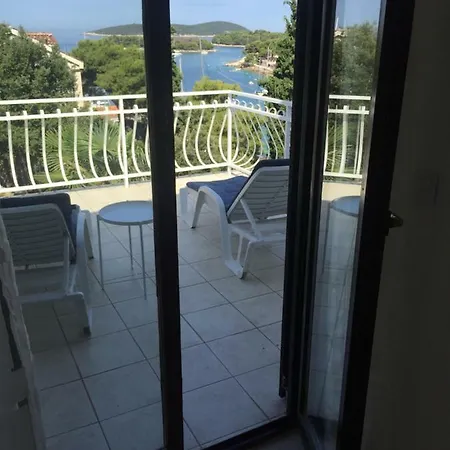 In 70m From The Sea Apartment *