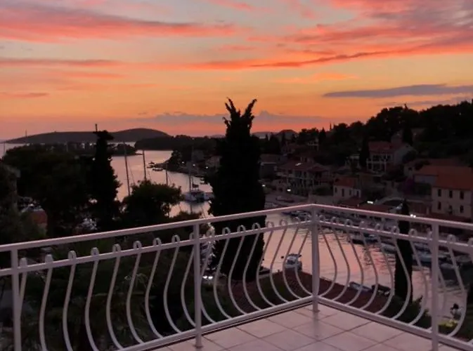 Apartamento In 70m From The Sea
