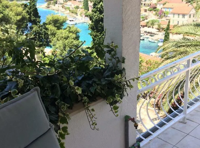 Apartamento In 70m From The Sea
