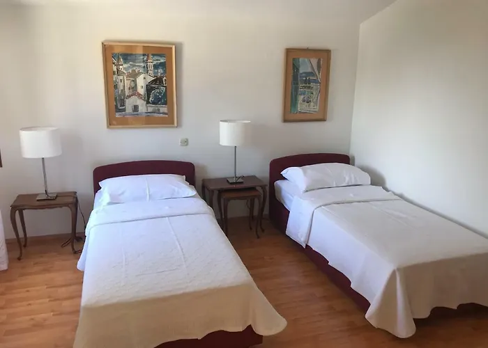 Apartamento In 70m From The Sea