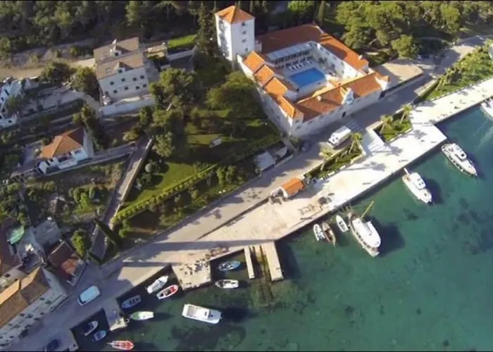 Apartamento In 70m From The Sea